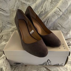 A Nee Day Grey Wedge Shoes 8